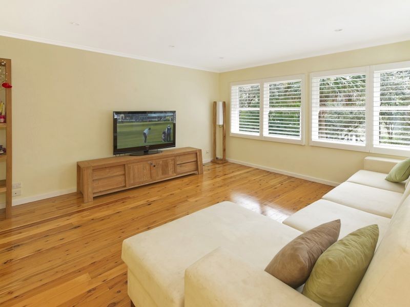 26 Loquat Valley Road, Bayview NSW 2104