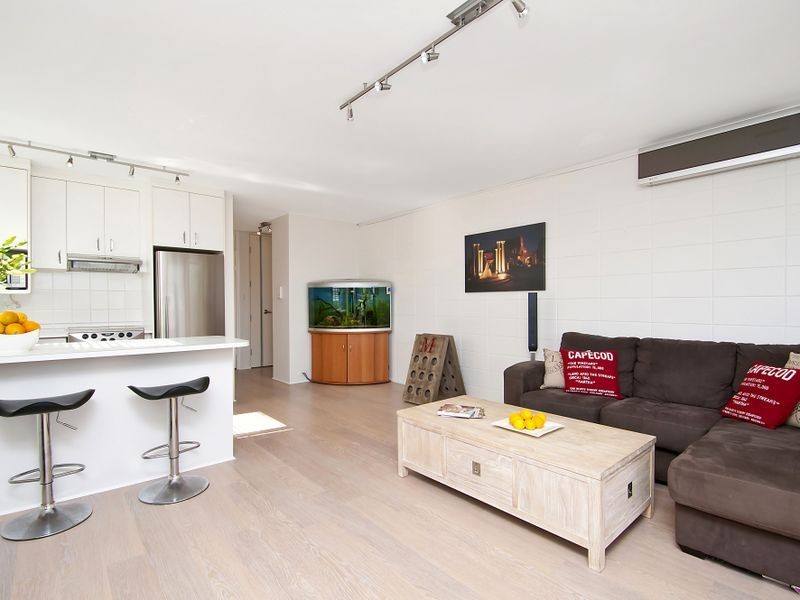 1/35 Surfview Road, Mona Vale NSW 2103