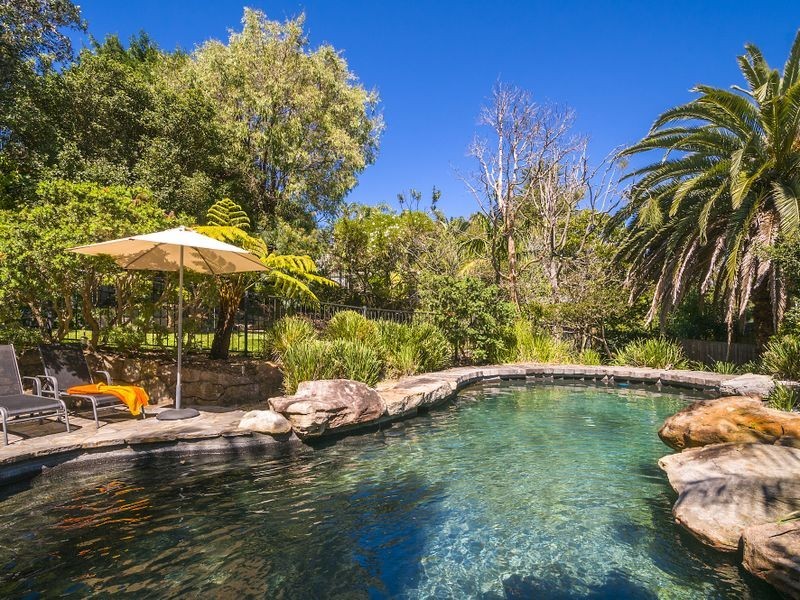 54 Narrabeen Park Parade, Warriewood NSW 2102