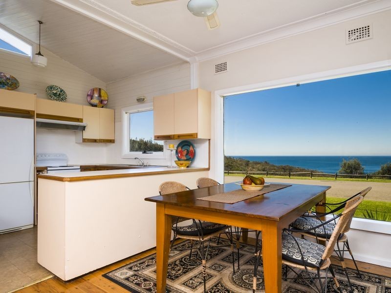 54 Narrabeen Park Parade, Warriewood NSW 2102