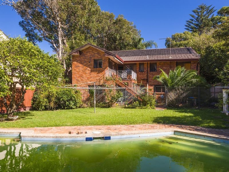 114 Barrenjoey Road, Mona Vale NSW 2103