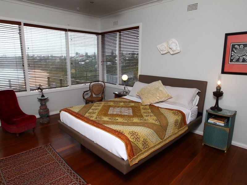 33 Bungan Head Road, Newport NSW 2106