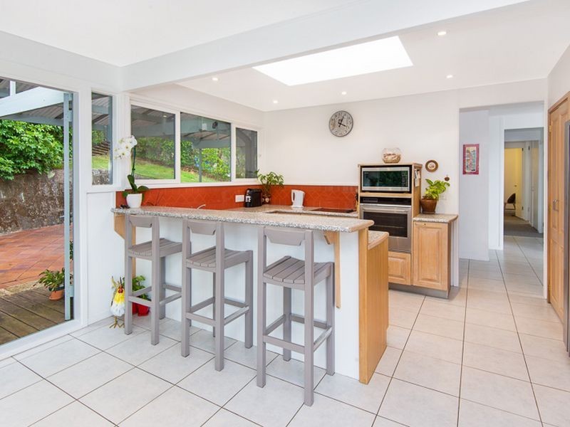 15 Loquat Valley Road, Bayview NSW 2104