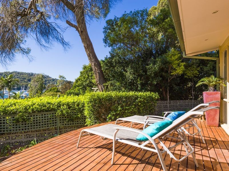 5 Loquat Valley Road, Bayview NSW 2104