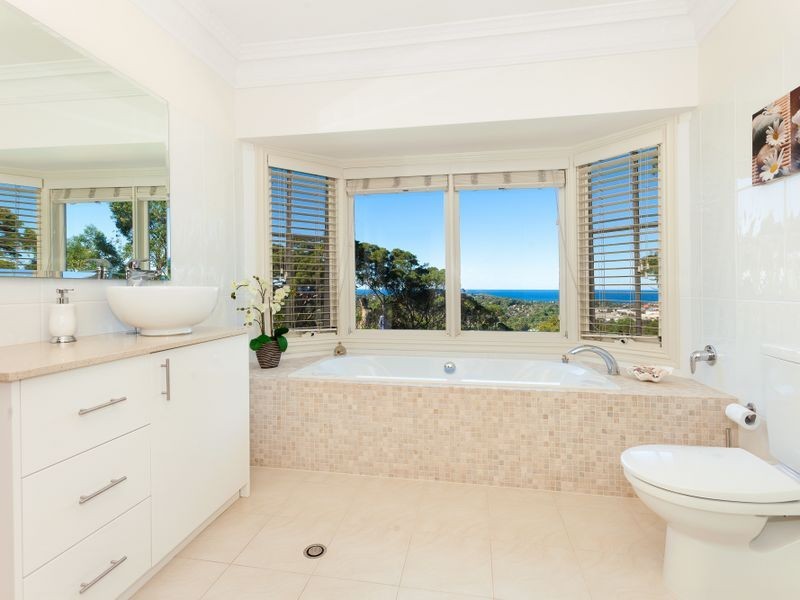 8b Kara Crescent, Bayview NSW 2104