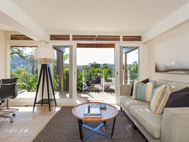 9 Mccarrs Creek Road, Church Point NSW 2105