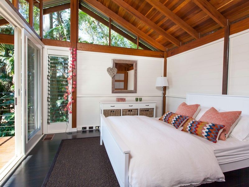 9 Mccarrs Creek Road, Church Point NSW 2105