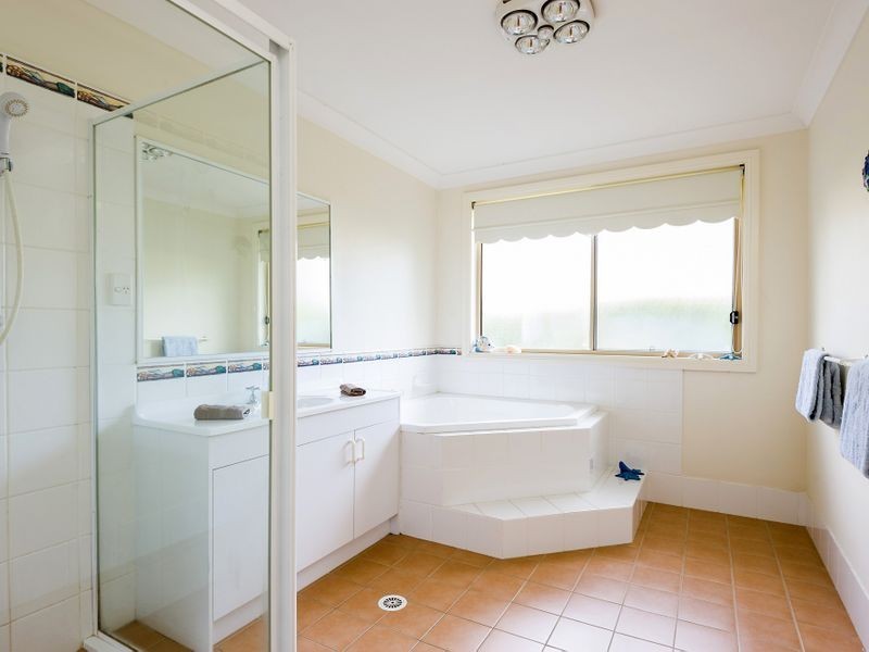 19 Streamdale Grove, Warriewood NSW 2102