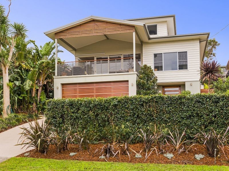 32 Arnott Crescent, Warriewood NSW 2102