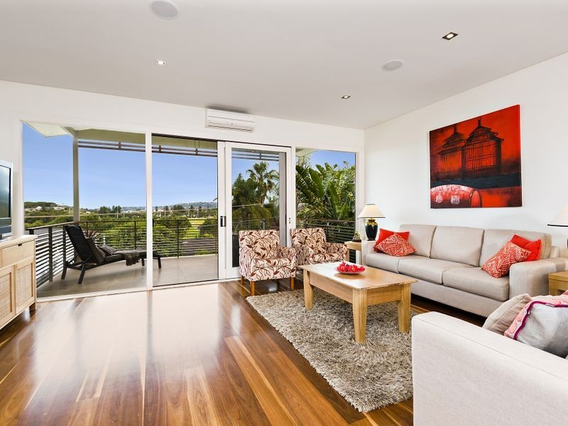 32 Arnott Crescent, Warriewood NSW 2102