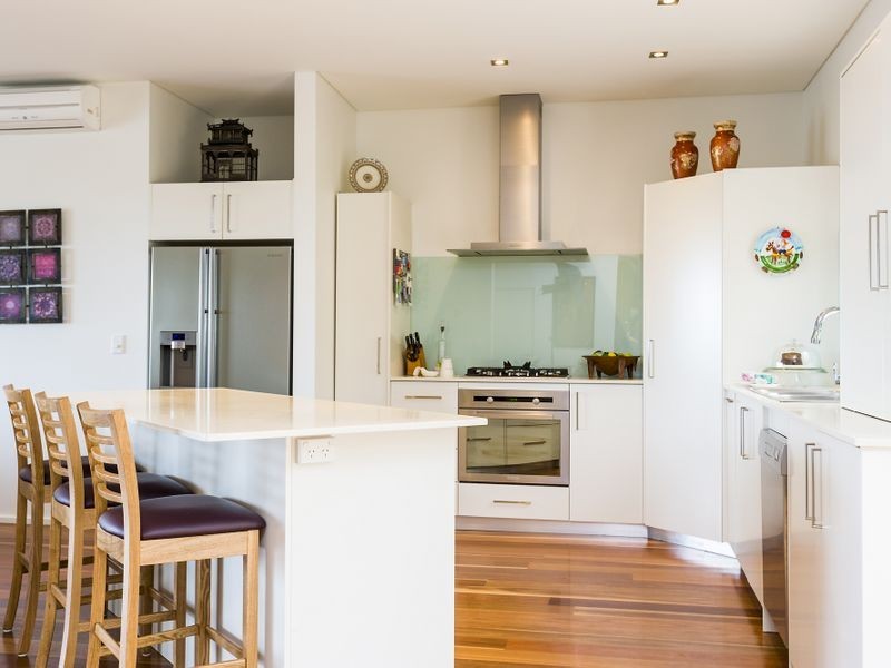 32 Arnott Crescent, Warriewood NSW 2102