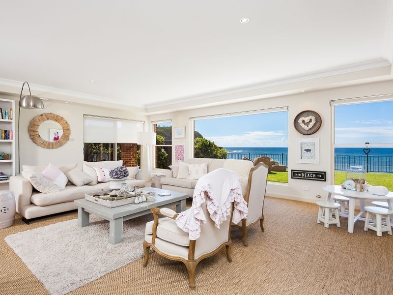 11 Surfview Road, Mona Vale NSW 2103