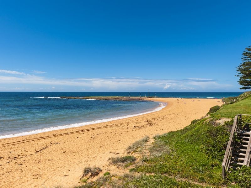 11 Surfview Road, Mona Vale NSW 2103