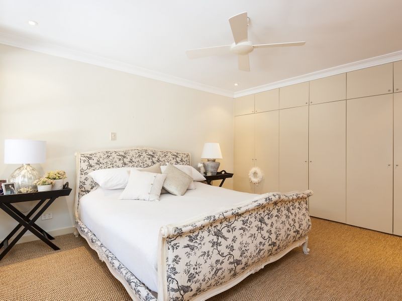 11 Surfview Road, Mona Vale NSW 2103