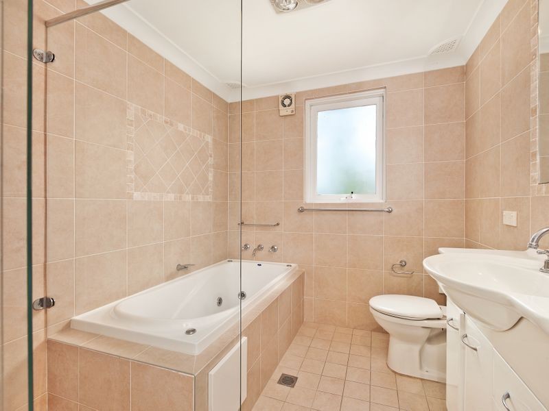 21 Sunnyridge Place, Bayview NSW 2104