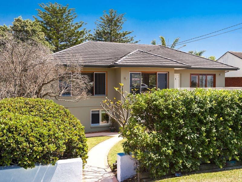 48 Narrabeen Park Parade, Warriewood NSW 2102