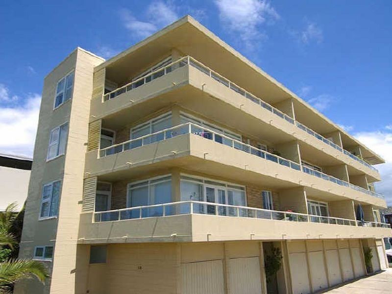 9/18 Surfview Road, Mona Vale NSW 2103