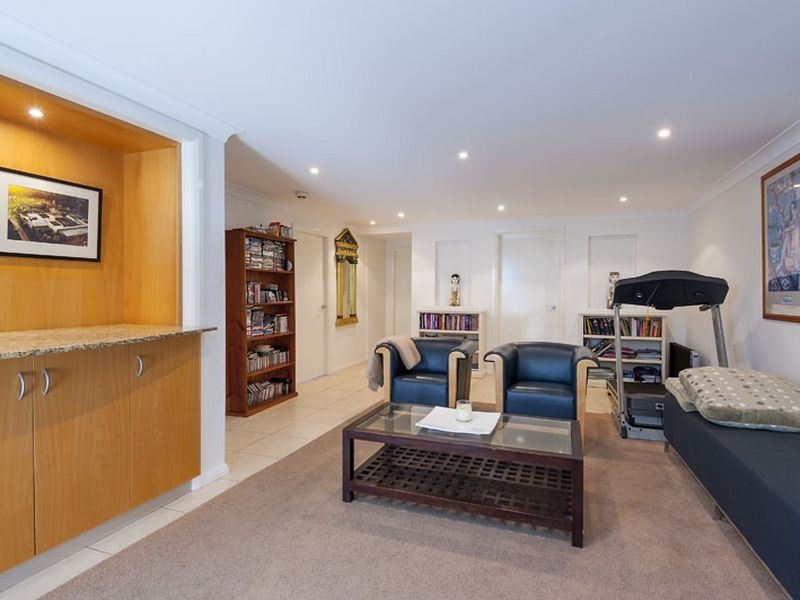 66 Narrabeen Park Parade, Warriewood NSW 2102