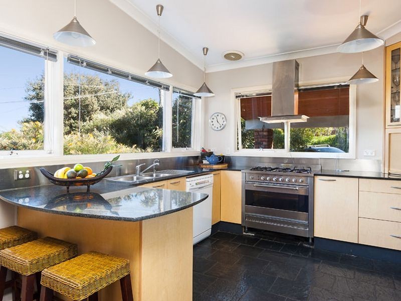 50 Lakeview Parade, Warriewood NSW 2102