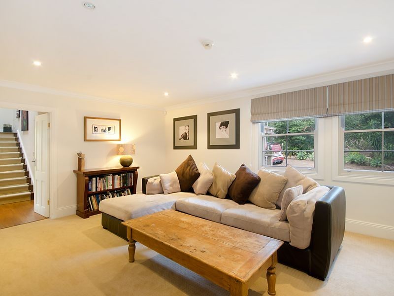 21 Gilwinga Drive, Bayview NSW 2104