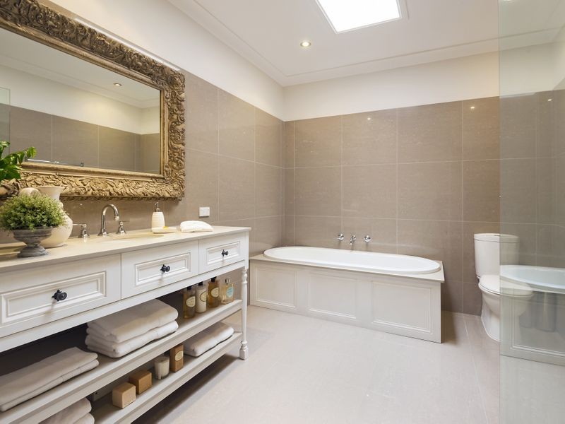 93 Crescent Road, Newport NSW 2106