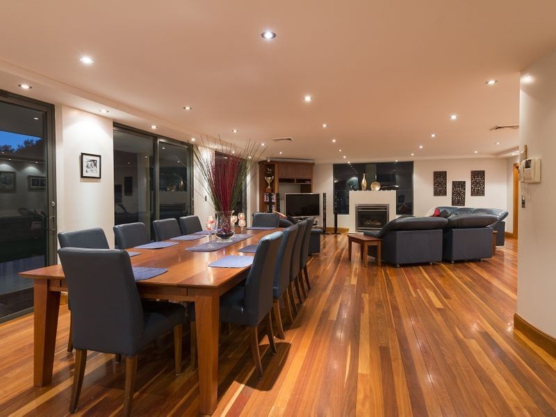 9 Manor Road, Ingleside NSW 2101