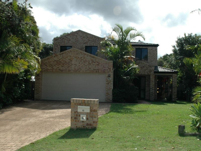 15 Lewis Close, Warriewood NSW 2102