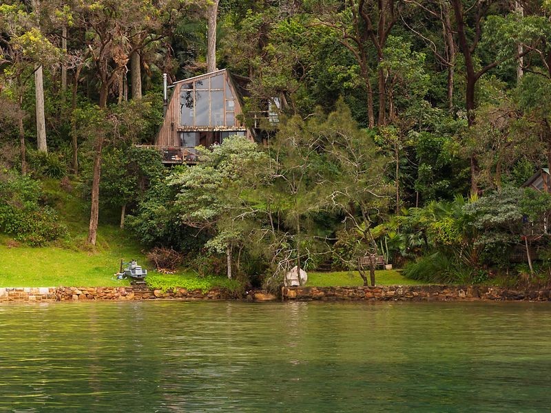 14 The Chase, Lovett Bay NSW 2105