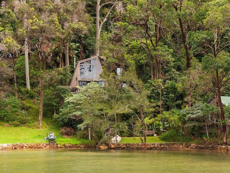 14 The Chase, Lovett Bay NSW 2105