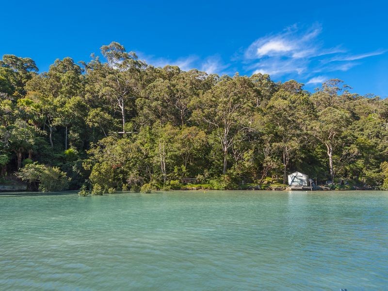 70 McCarrs Creek Road, Church Point NSW 2105
