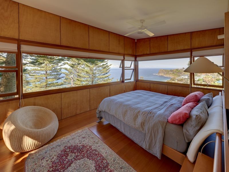 16 Karloo Parade, Newport NSW 2106