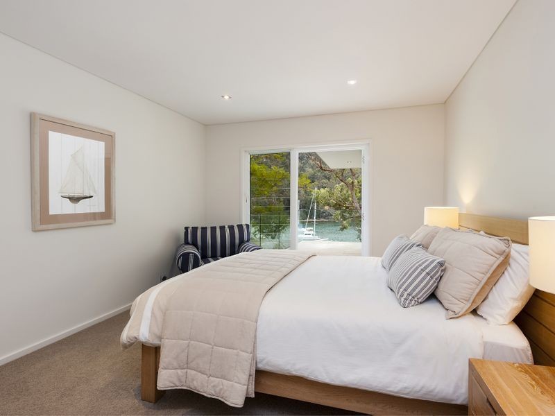 8 Walker Place, Church Point NSW 2105