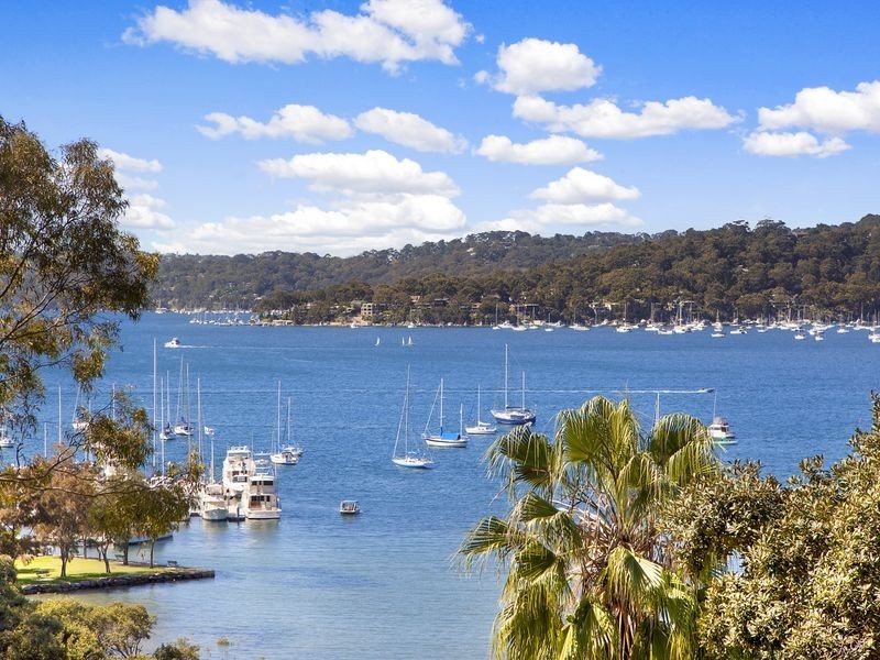 11 Corniche Road, Church Point NSW 2105