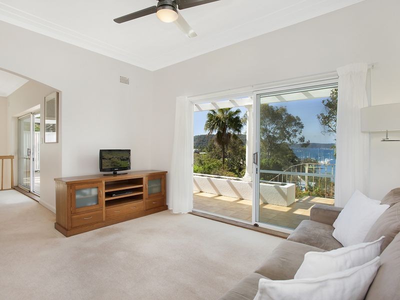 11 Corniche Road, Church Point NSW 2105