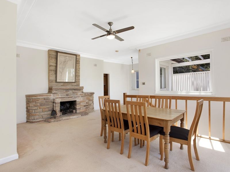 11 Corniche Road, Church Point NSW 2105