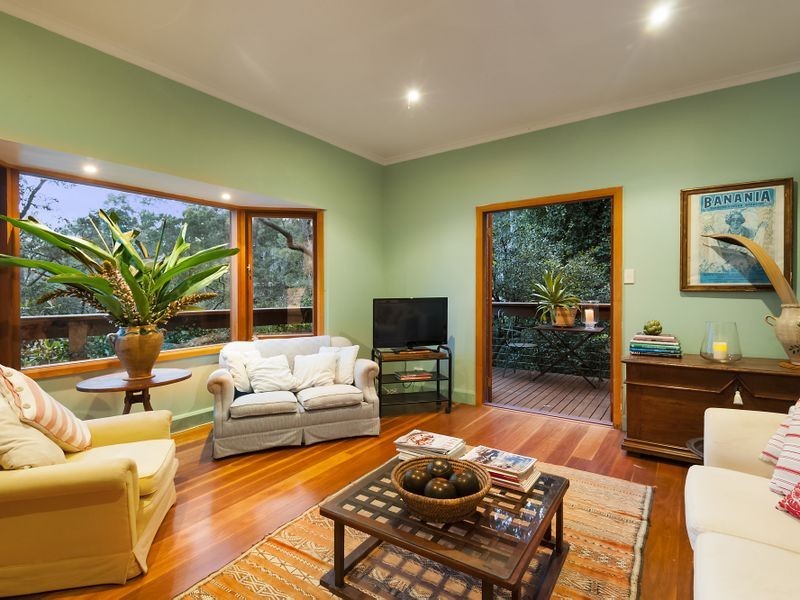 15 The Chase, Lovett Bay NSW 2105