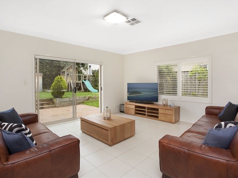 8 Grevillea Avenue, Warriewood NSW 2102