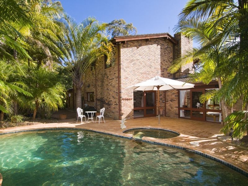 203 Mccarrs Creek Road, Church Point NSW 2105