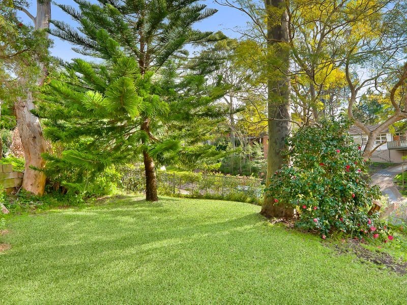 1865 Pittwater Road, Bayview NSW 2104