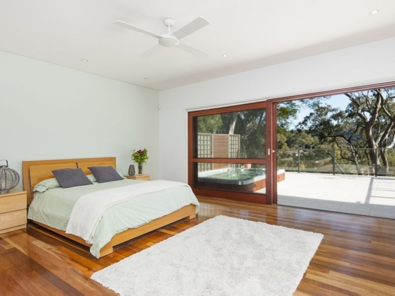 95 Mccarrs Creek Road, Church Point NSW 2105