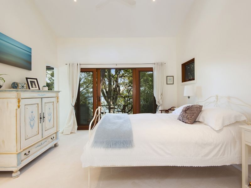 17 Hilltop Road, Avalon Beach NSW 2107