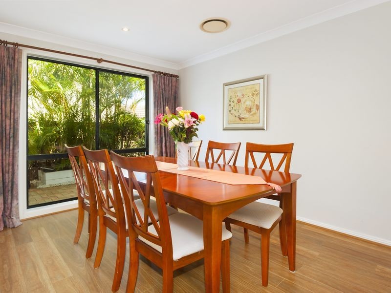 12 Valley View Circuit, Warriewood NSW 2102