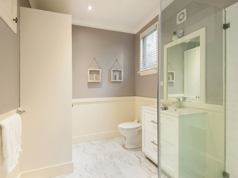 18 Eastview Road, Church Point NSW 2105