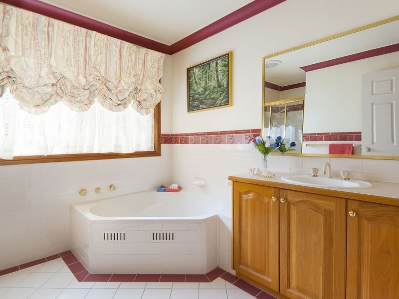 44 Bangalow Avenue, Mona Vale NSW 2103