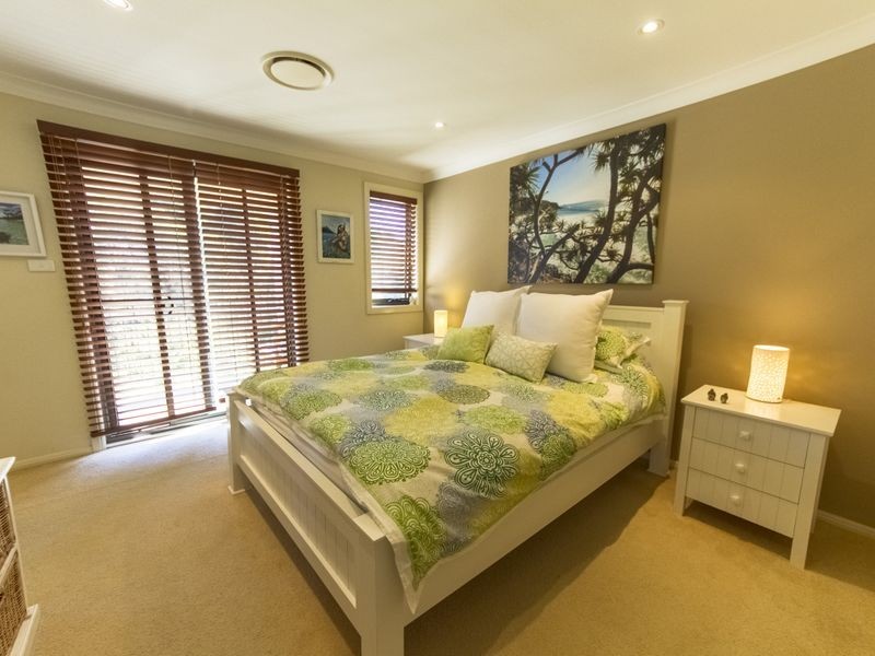 9 Lorikeet Grove, Warriewood NSW 2102