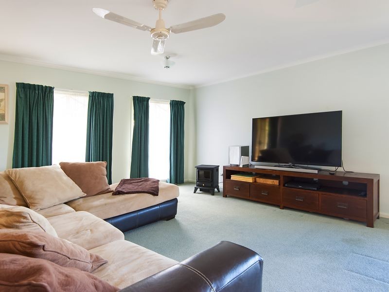 35a Alameda Way, Warriewood NSW 2102