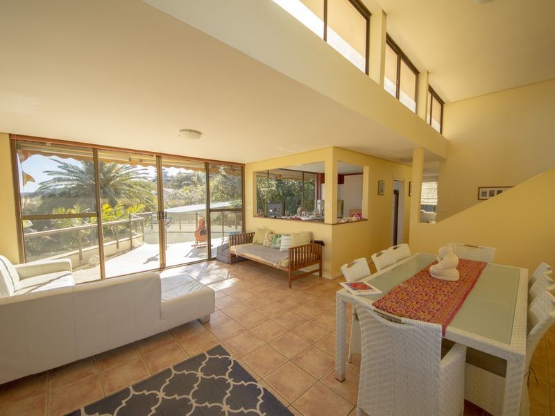 28 Watkins Road, Avalon Beach NSW 2107