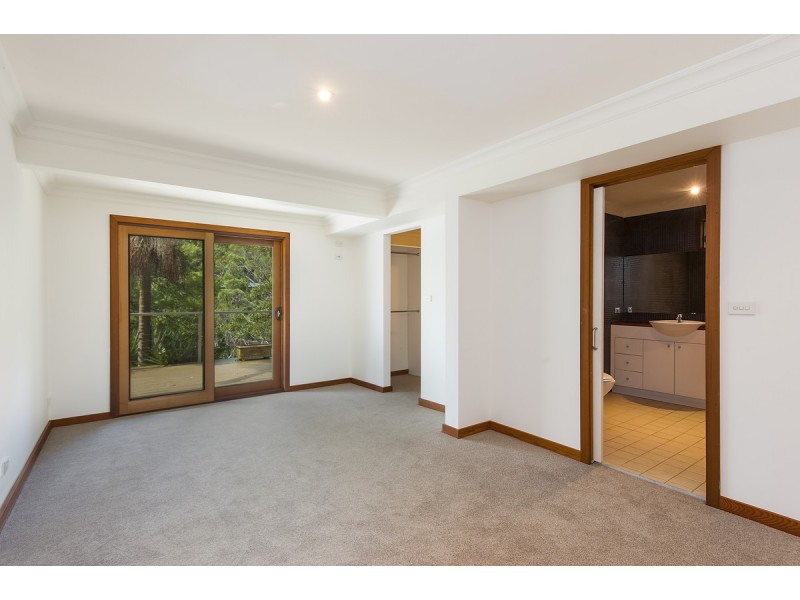 106 Mccarrs Creek Road, Church Point NSW 2105