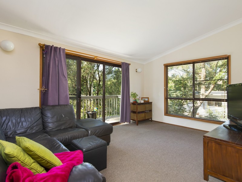 2b Warriewood Road, Warriewood NSW 2102