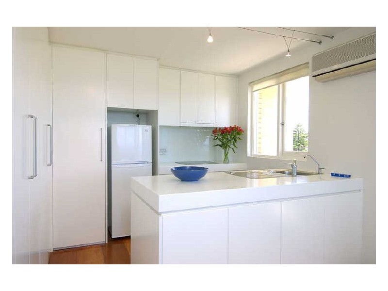 9/18 Surfview Road, Mona Vale NSW 2103